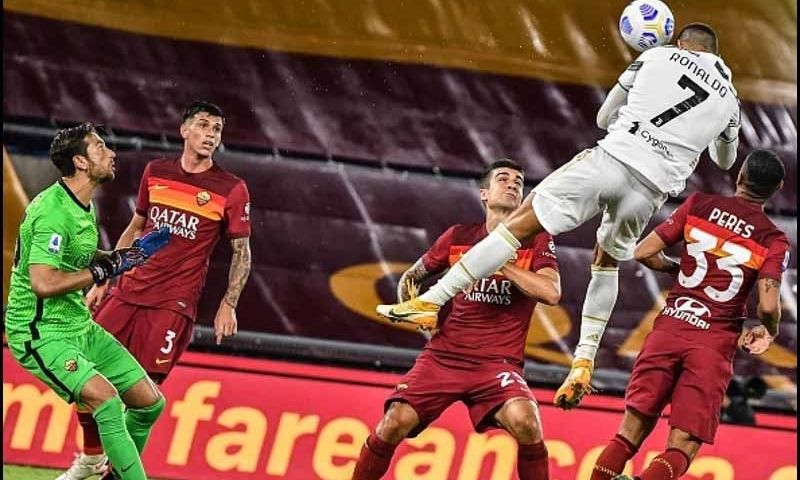 Ghi 5 bàn trong bóng đá gọi là gì?